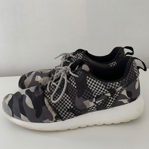 Nike Roshe One Print Camo Whote Black